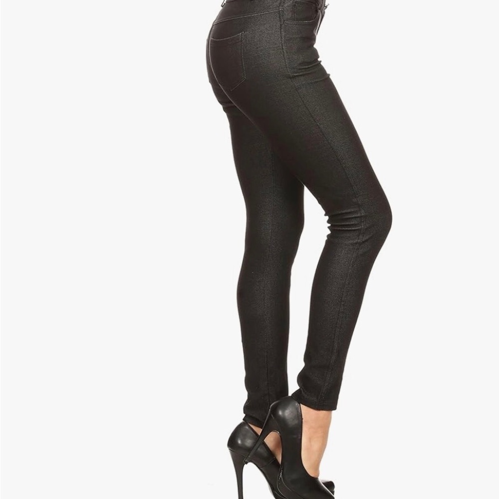 Stylish Black Skinny Pants - Picture 2 of 4